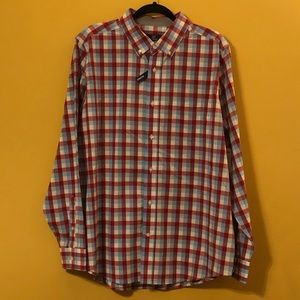 NWT Men’s Lightweight Button Down B7